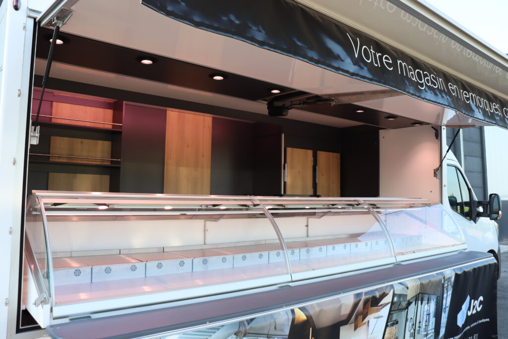 Véhicule magasin location boucherie fromagerie