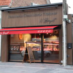 Façade boucherie magasin rénovée